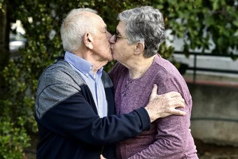 אחרי 56 שנות נישואין לן ומירי פישר חושפים את הסוד שלהם לזוגיות מאושרת