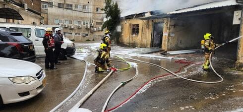 השריפה ברחוב אג"ן במרכז העיר. 
