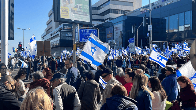 המחאה בחורב