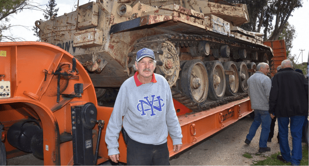 אייל גדיש והטנק שהוביל