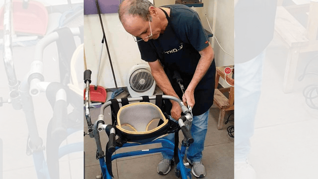 מתנדב של יד שרה בפעולה 
