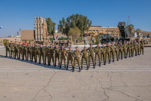הקצינים החדשים