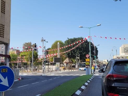רחוב חיים עוזר כיכר המייסדים פתח תקוה