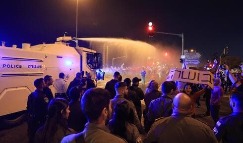תגובות כמו "אלה שטויות" אינן מרגיעות אלא רק מכניסות את הילד לחרדה גדולה עוד יותר