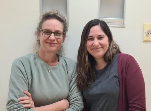 קלינאיות תקשורת: מירב אוחובסקי-בראמן וקרן אגיון