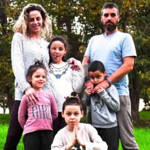 משפחת סבג. בימים שמחים יותר