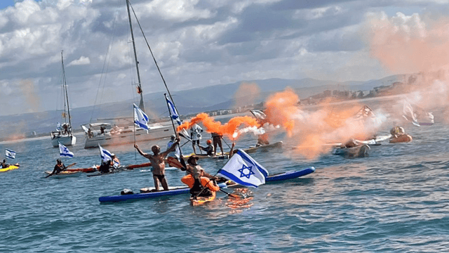 משט המחאה וחסימת היציאה מנמל חיפה