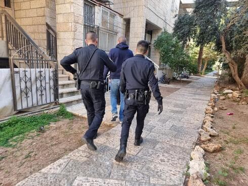 זירת האירוע ברחוב מורגנטאו (צילום: דוברות המשטרה) זירת האירוע ברחוב מורגנטאו