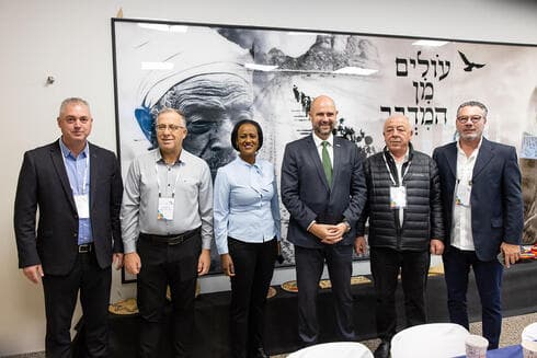 ראש העיר קרית ים דוד אבן צור, ראש העיר ביאליק אלי דוקורסקי, יו"ר הכנסת אוחנה ונציגים נוספים