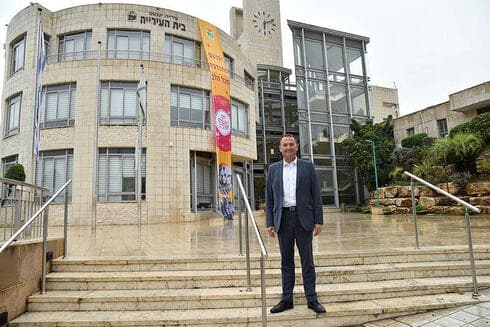 רומן פרס