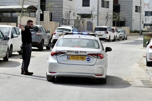 "רואים יותר ויותר ניידות". ניידת ביטחון של העירייה בשכונת מורשת