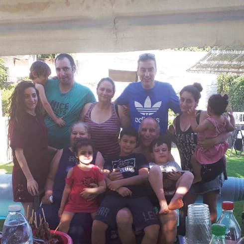 משפחתו של שימי אטיאס