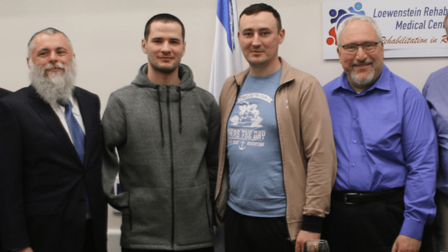החיילים המשוחררים