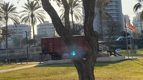 קרון מורשת השואה בנתניה (צילום: פרטי) קרון מורשת השואה בנתניה