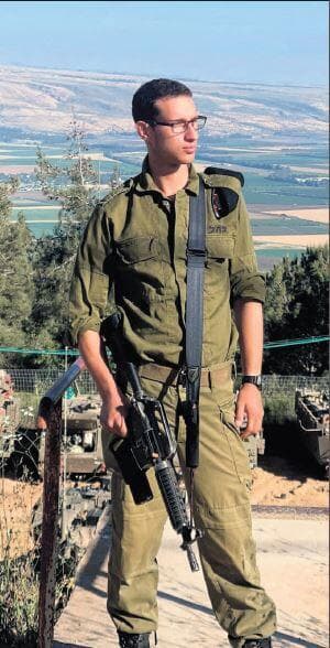 רצה לשרת בקרבי.  סמל איתן פיכמן ז"ל