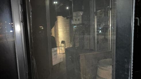 הנזק שנגרם למסעדה בבאר שבע