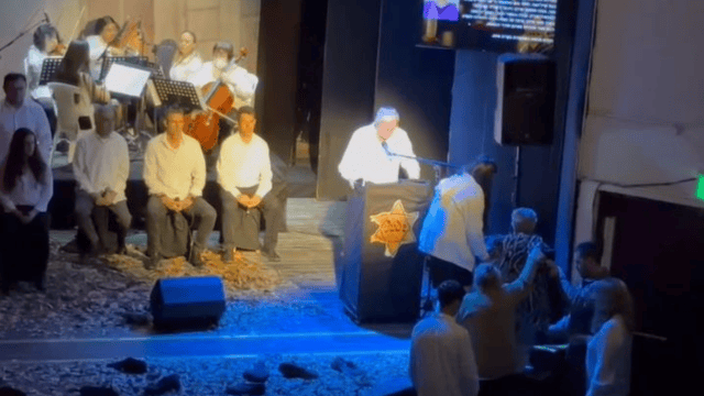 טקס יום שואה בקרית אתא טקס יום שואה בקרית אתא