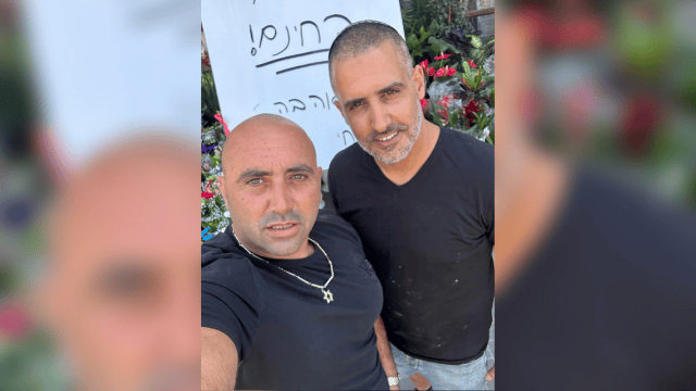 תומר לוי ושלומי רון. למען החיילים תומר לוי ושלומי רון. למען החיילים