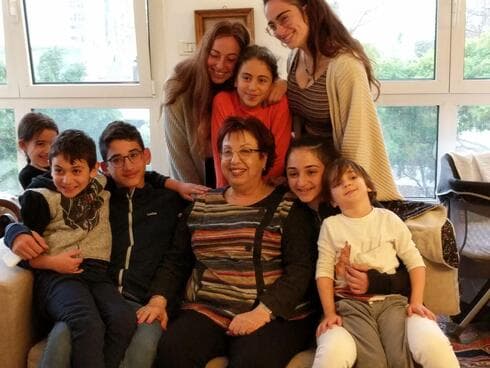 דינה פרג'ון ונכדיה