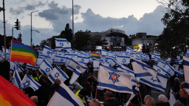 עצאת המחאה