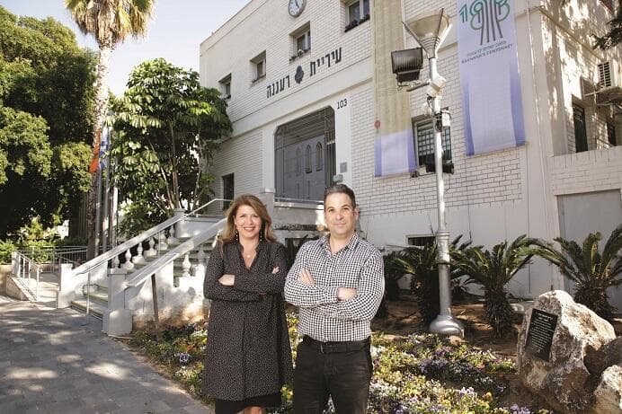 "חיה ותן לחיות, זה המוטו העיקרי שגם אני וגם זהבה חיים על פיו"