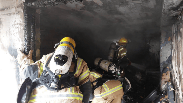השריפה בזכרון יעקב. צוותי כיבוי הוזעקו למקום