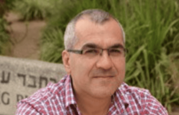 פרופ' באדי חסייסי (צילום: דגלס גתרי) פרופ' באדי חסייסי