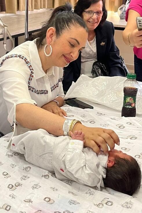 מירב כהן ובנה