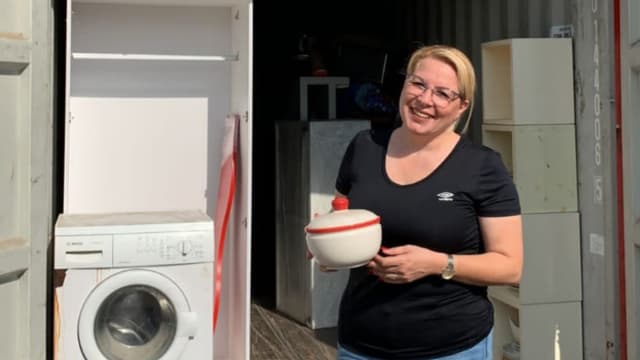 ענת עמירה. "האמא של החיילים הבודדים"