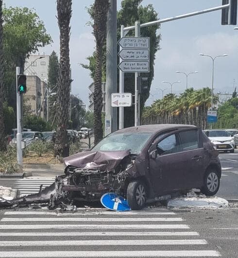 זירת התאונה בצומת צבר זירת התאונה בצומת צבר