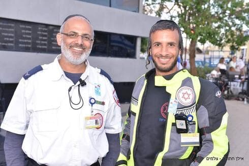 האחים המתנדבים רפאל ואביחי נהרי