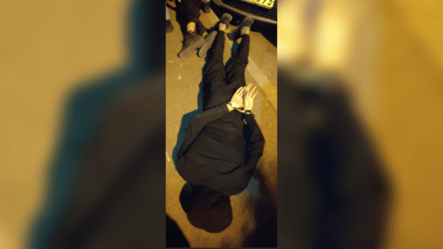 ברשותם של החשודים נמצא נשק