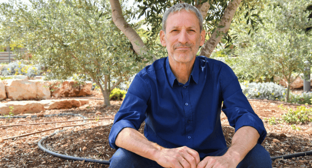 שמוליק דודאי