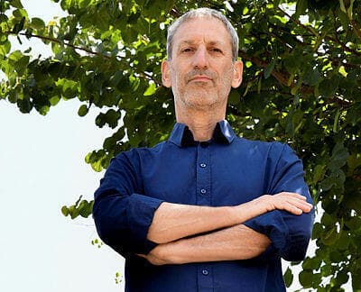 שמוליק דודאי