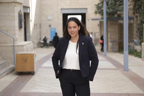 עינב בר כהן. "הגיע הזמן לתת לדור החדש להוביל את התעוררות"