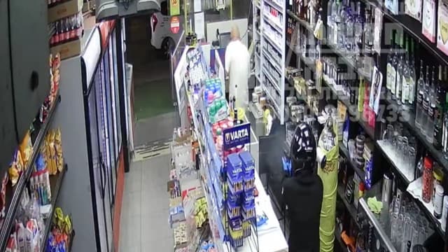 אירוע ירי בפיצוצייה בנתניה