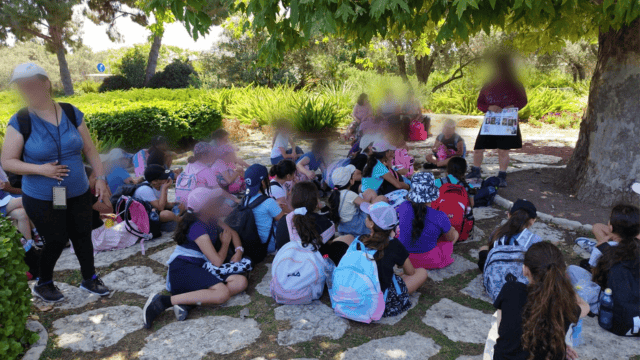 הטיול השנתי של תחכמוני. "התלמידות נלחצו"