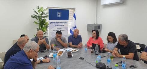 הישיבה שדנה בנושא (צילום: דוברות מטה אשר) הישיבה בה דנו בנושא