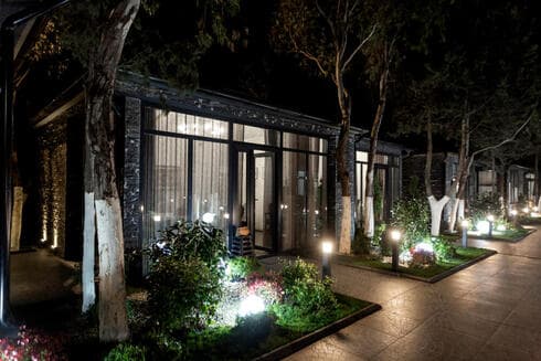 תאורה לגינה