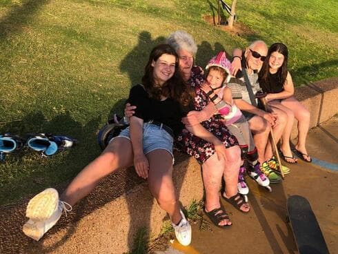 יארוסלב בליקין ז"ל עם משפחתו
