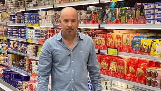 יוסי שוורץ. פועלים בשיטה ייחודית (צילום: יח"צ סיטי מרקט) יוסי שוורץ