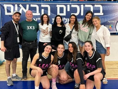 אלופי אס"א