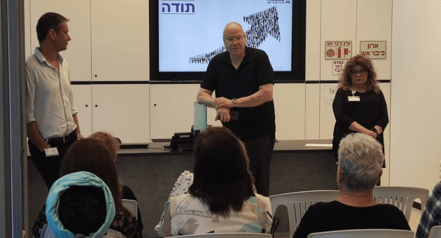 פרופ' רוזן, מרי עזריאל וחן פורמן -מנכ"ל מדיקה RMC