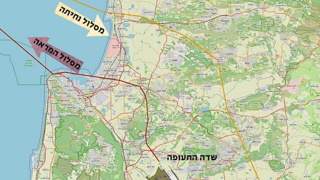 מסלולי נחיתה והמראה שייעברו מעל חיפה והקריות (מתוך מצגת של נתיבי ישראל שהוצגה לוועדת עילם) מסלולי נחיתה והמראה שייעברו מעל חיפה והקריות