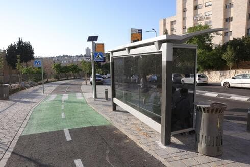 שבילי אופניים ברמת שרת