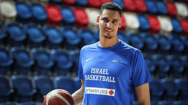 לוי במדי נבחרת העתודה. פוטנציאל גדול לוי במדי נבחרת העתודה. פוטנציאל גדול