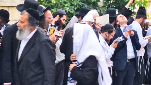 תלמידי הישיבה בסטלה מאריס