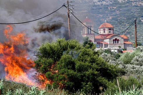 תיעוד מהשריפות ברודוס תיעוד מהשריפות ברודוס