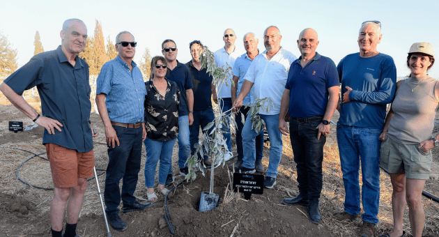 טקס הנחת אבן הפינה לפרויקט אגרו וולטאי משותף דוראל וקיבוץ רבדים (צילום: חגי יחזקאל Lensy Photography) טקס הנחת אבן הפינה לפרויקט אגרו וולטאי משותף דוראל וקיבוץ רבדים