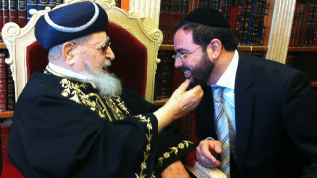 אוריאל בוסו עם הרב עובדיה יוסף אוריאל בוסו עם הרב עובדיה יוסף